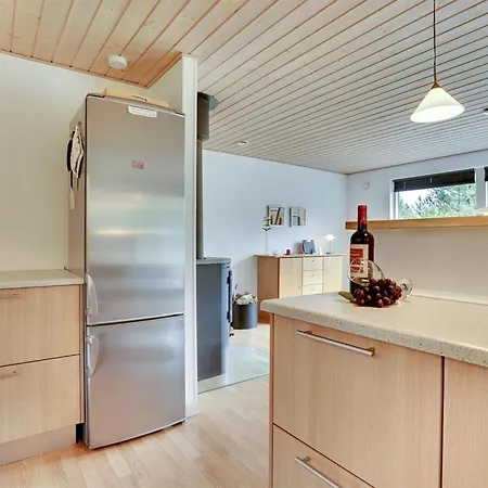 Micke - 3-2km From The Sea By Interhome *