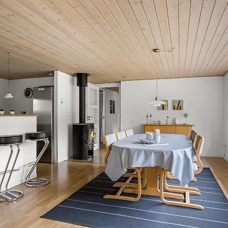 Micke - 3-2km From The Sea By Interhome *