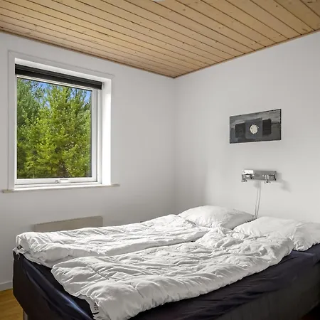 Micke - 3-2km From The Sea By Interhome