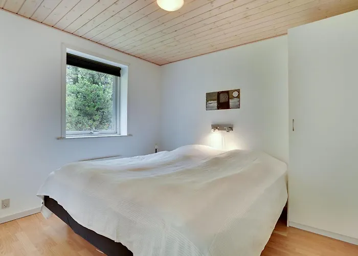 Micke - 3-2km From The Sea By Interhome *